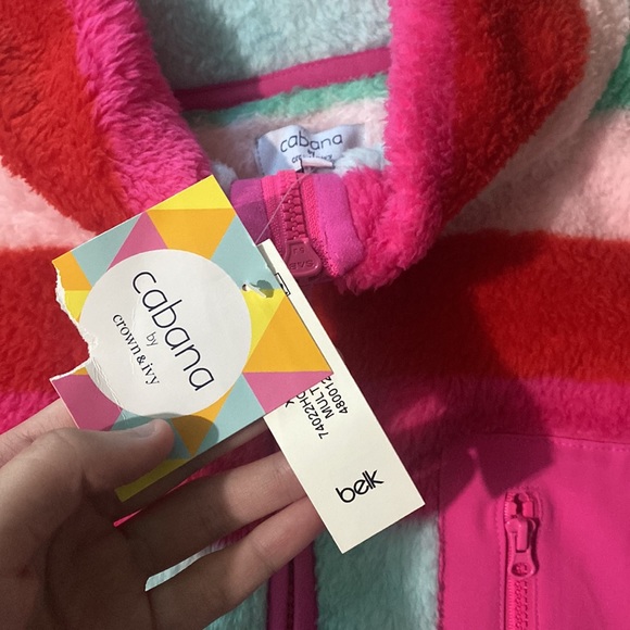 Super cute quarter zip jacket - Picture 4 of 6